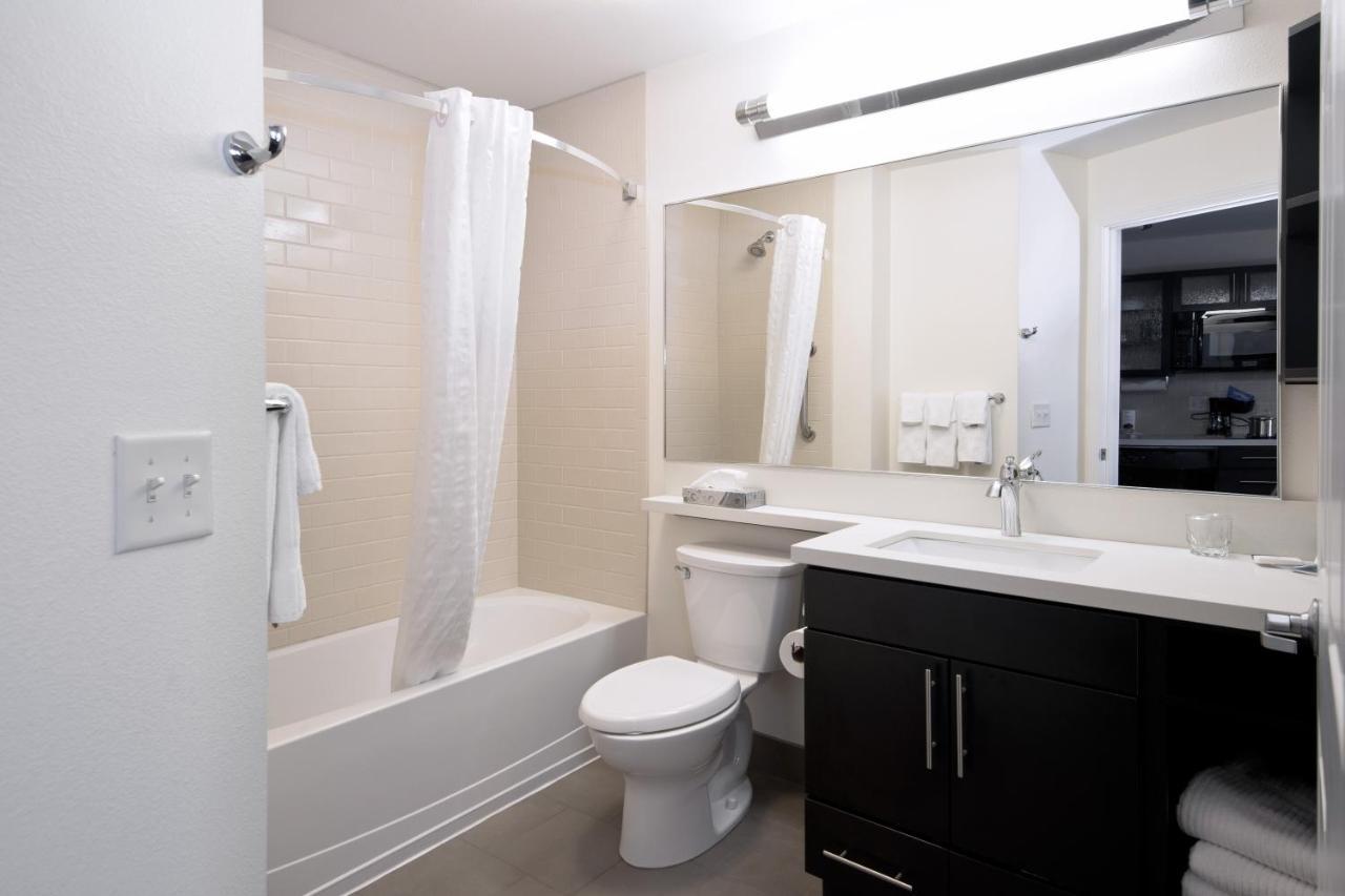 Candlewood Suites Greeley By Ihg מראה חיצוני תמונה